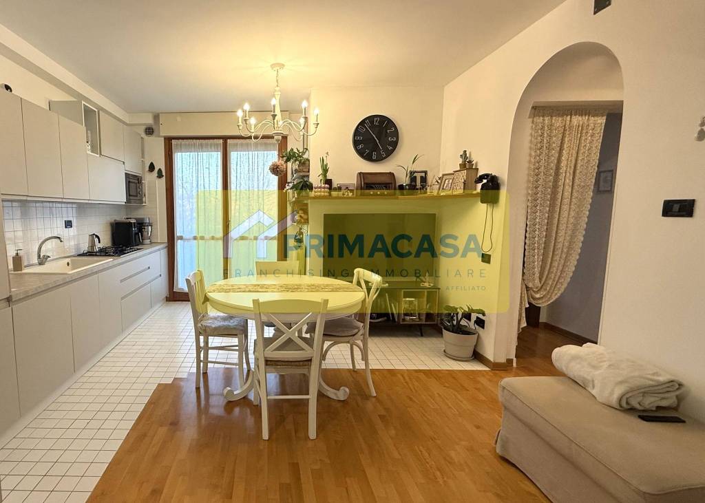 appartamento in vendita a Santa Maria di Sala in zona Caselle