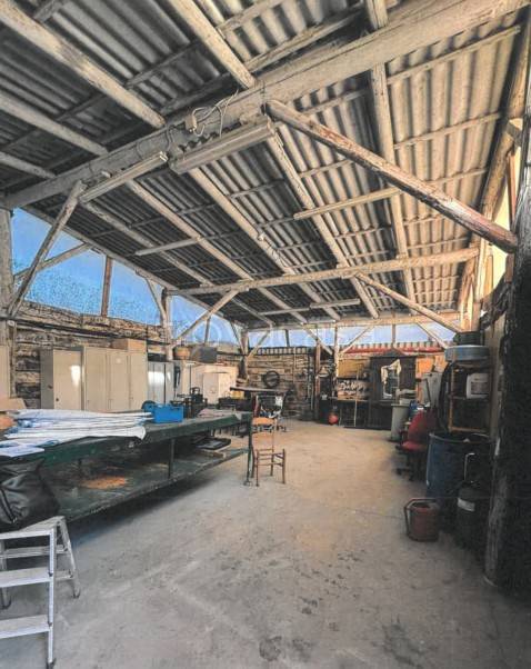 locale commerciale in vendita a Santa Maria di Sala in zona Veternigo