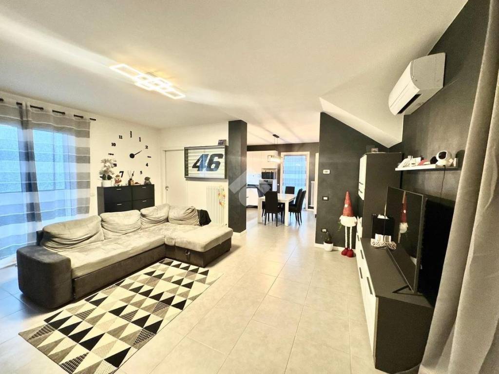 appartamento in vendita a Santa Maria di Sala in zona Veternigo