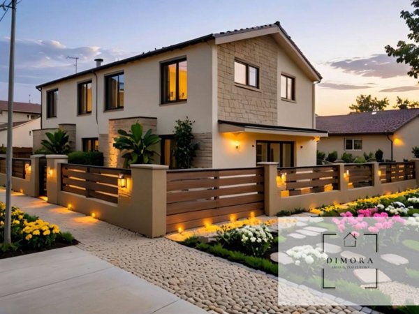 casa indipendente in vendita a Santa Maria di Sala in zona Sant'Angelo