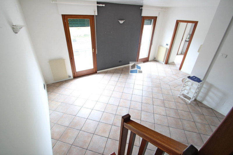 appartamento in vendita a Santa Maria di Sala in zona Veternigo