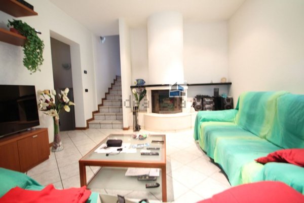 appartamento in vendita a Santa Maria di Sala in zona Caltana