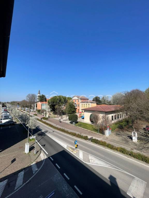appartamento in vendita a Santa Maria di Sala in zona Veternigo