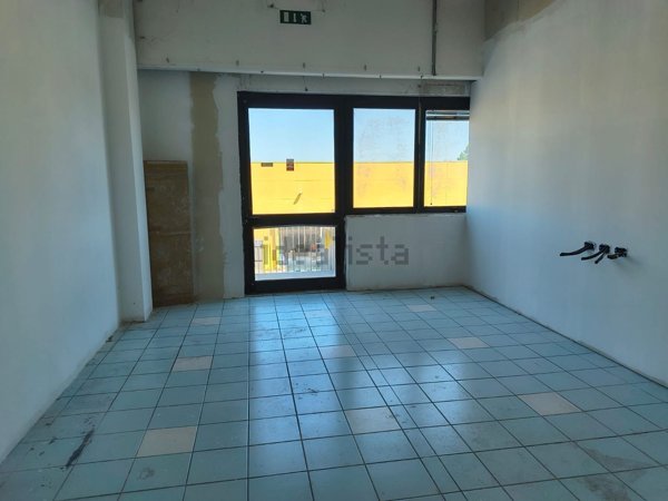 capannone in vendita a Santa Maria di Sala