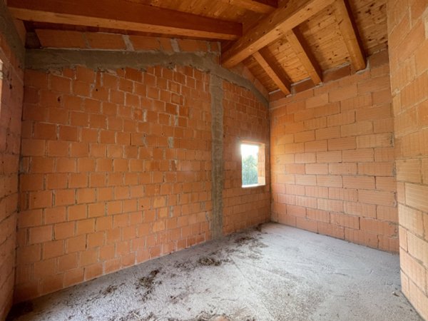 casa indipendente in vendita a Santa Maria di Sala in zona Veternigo