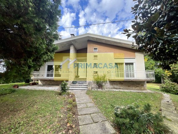 casa indipendente in vendita a Santa Maria di Sala in zona Veternigo