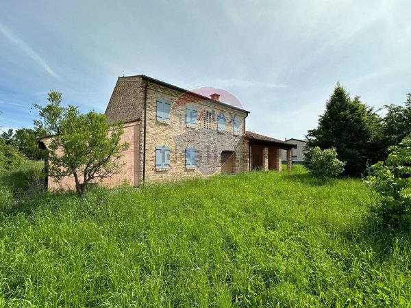 casa indipendente in vendita a Santa Maria di Sala in zona Sant'Angelo