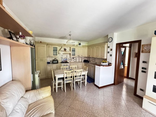 appartamento in vendita a Santa Maria di Sala in zona Veternigo