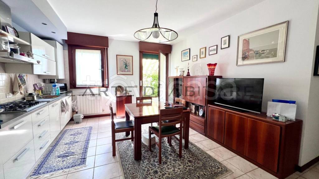 appartamento in vendita a Santa Maria di Sala in zona Caltana
