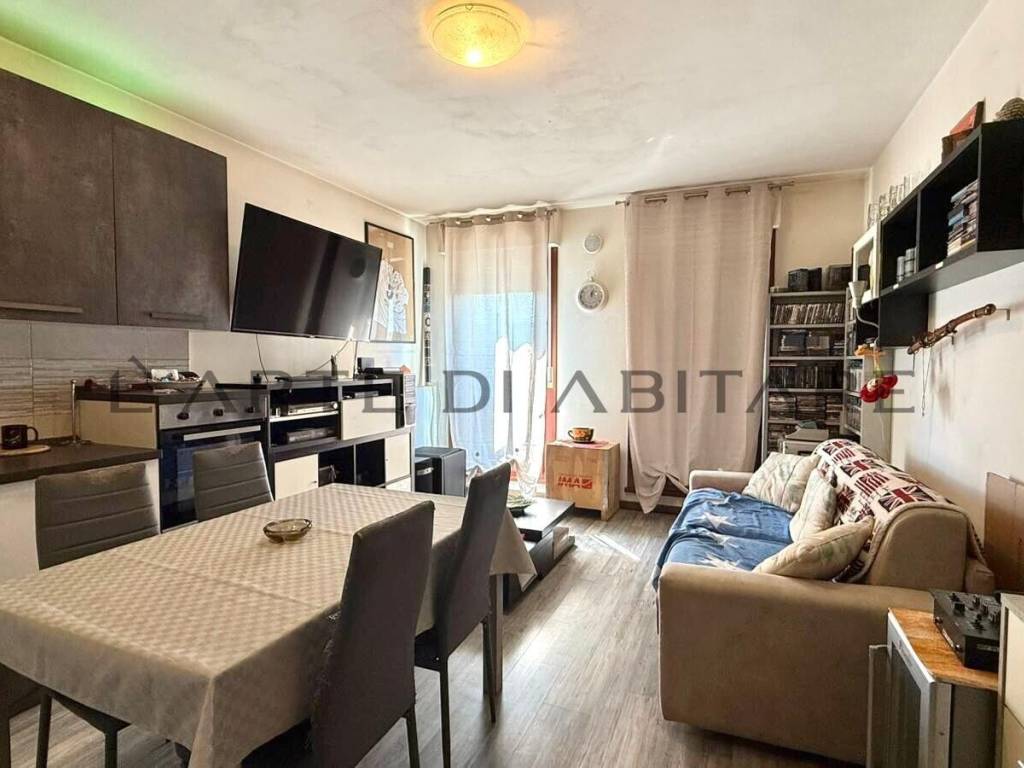 appartamento in vendita a Santa Maria di Sala in zona Sant'Angelo