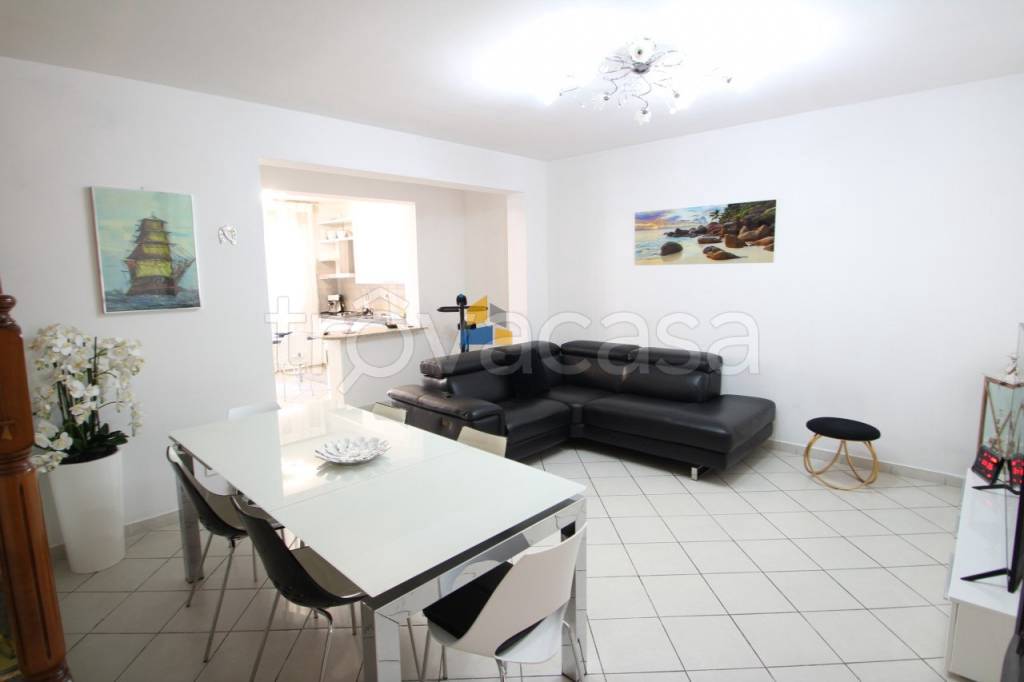 casa indipendente in vendita a Santa Maria di Sala in zona Caselle