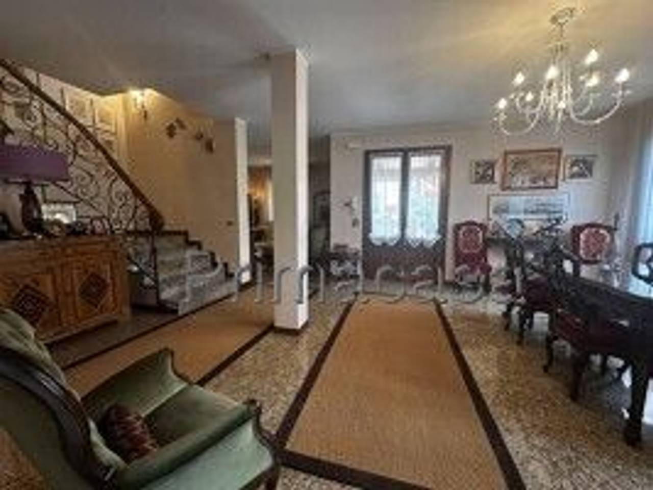 casa indipendente in vendita a Santa Maria di Sala in zona Caselle