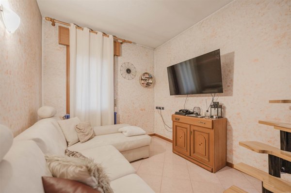 appartamento in vendita a Santa Maria di Sala in zona Veternigo