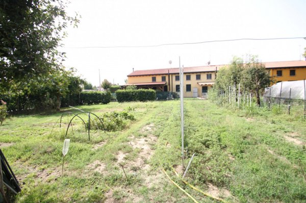 terreno edificabile in vendita a Santa Maria di Sala in zona Caselle