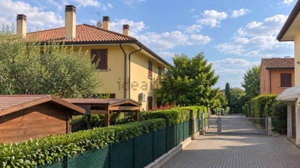 appartamento in vendita a Santa Maria di Sala in zona Stigliano