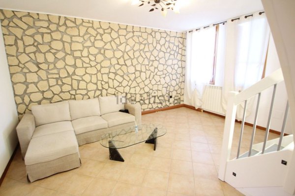 appartamento in vendita a Santa Maria di Sala in zona Veternigo