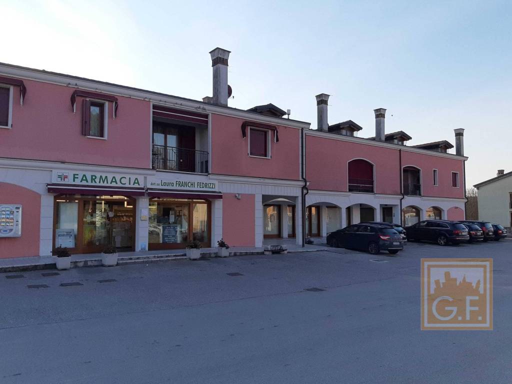 locale commerciale in vendita a San Stino di Livenza in zona Corbolone