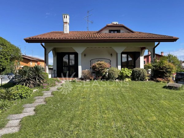 casa indipendente in vendita a San Stino di Livenza