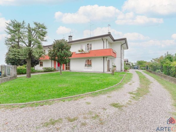 casa indipendente in vendita a San Stino di Livenza