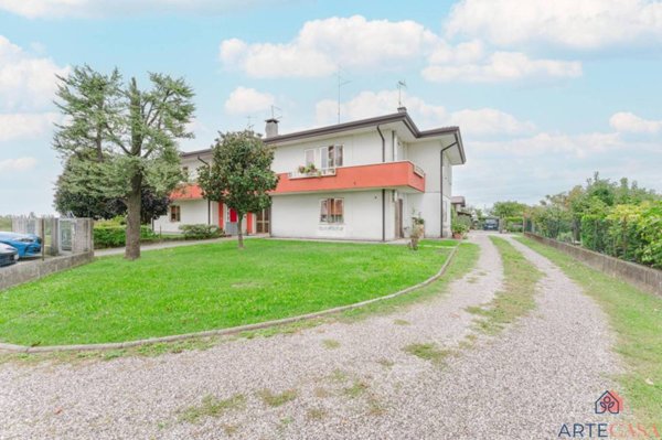 casa indipendente in vendita a San Stino di Livenza