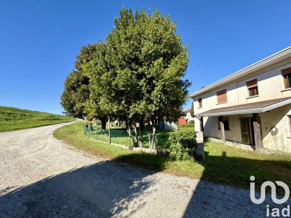 casa indipendente in vendita a San Stino di Livenza
