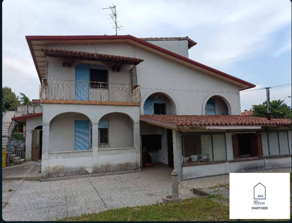 casa indipendente in vendita a San Stino di Livenza