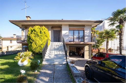 casa indipendente in vendita a San Stino di Livenza in zona Corbolone