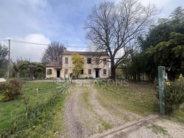 casa indipendente in vendita a San Stino di Livenza