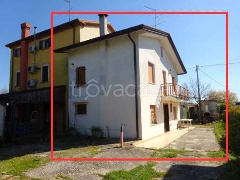 casa indipendente in vendita a San Stino di Livenza in zona Corbolone
