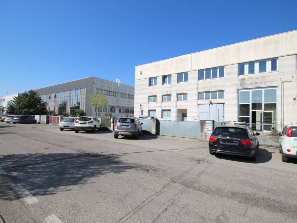 ufficio in vendita a Scorzè in zona Peseggia