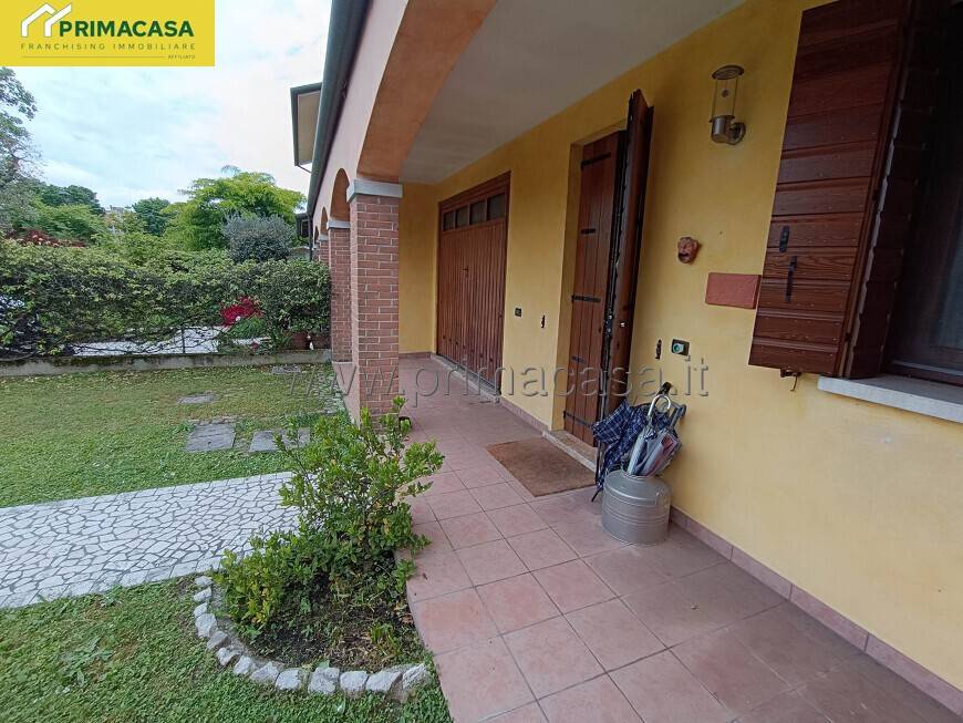 casa indipendente in vendita a Scorzè in zona Peseggia