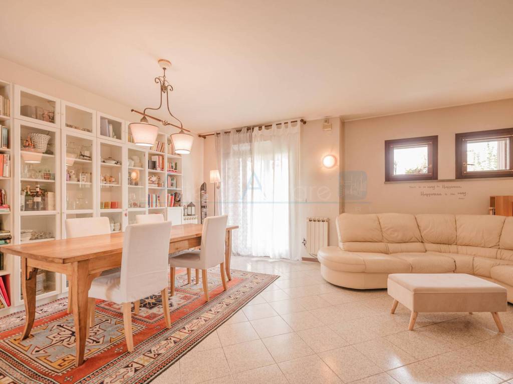 casa indipendente in vendita a Scorzè in zona Peseggia