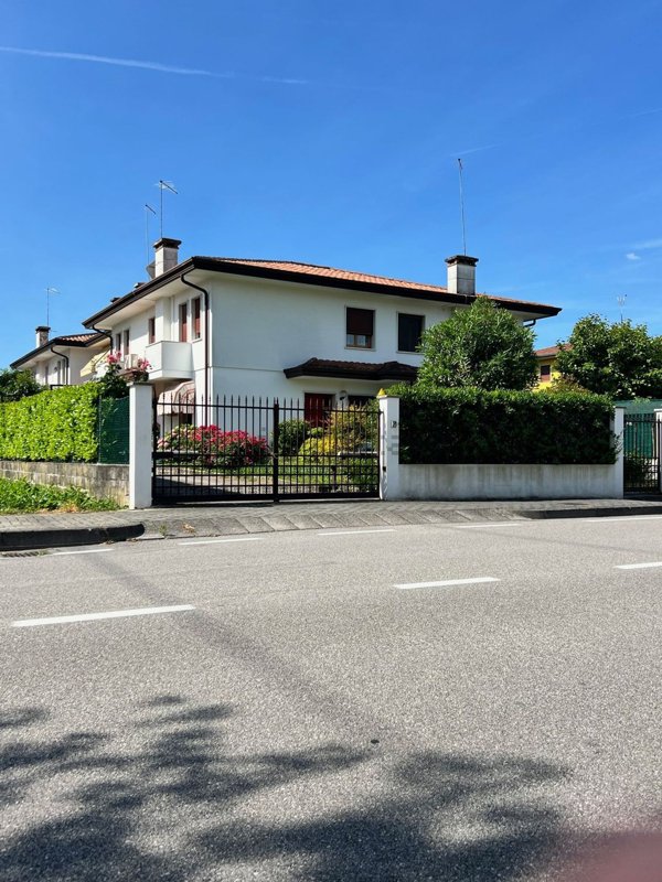 casa indipendente in vendita a Scorzè