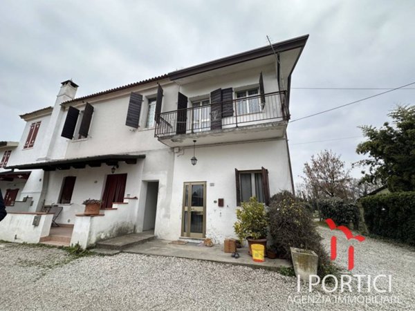 casa semindipendente in vendita a Scorzè in zona Peseggia