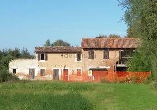 casale in vendita a Scorzè in zona Peseggia