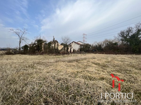 casale in vendita a Scorzè in zona Peseggia