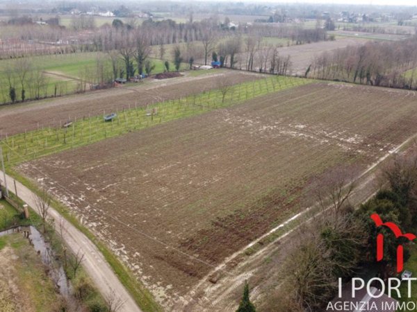 terreno agricolo in vendita a Scorzè in zona Peseggia