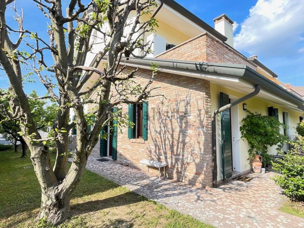 casa indipendente in vendita a Scorzè