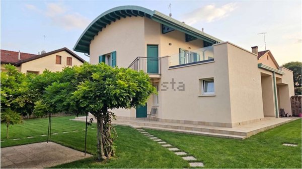 casa indipendente in vendita a Scorzè