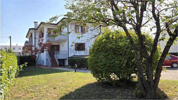 casa indipendente in vendita a Scorzè in zona Peseggia