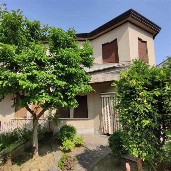casa indipendente in vendita a Spinea