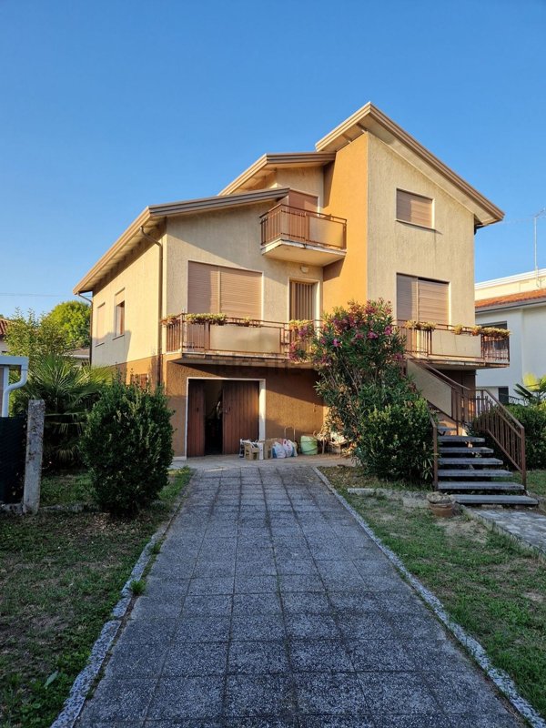 casa indipendente in vendita a Spinea