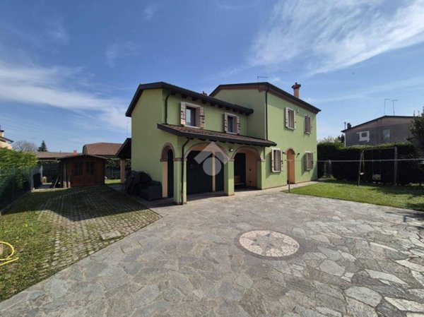 casa indipendente in vendita a Spinea