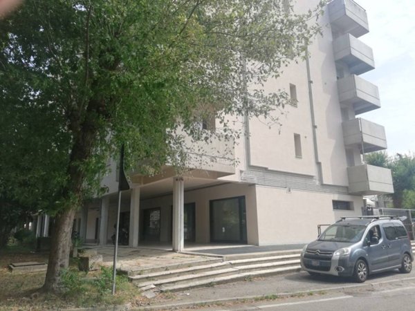 trivano in vendita a Spinea