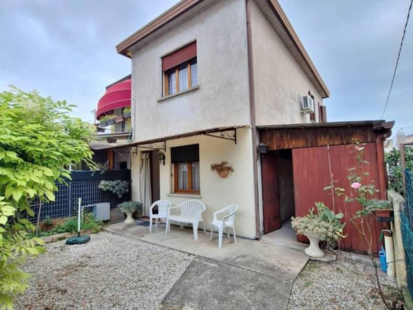 casa indipendente in vendita a Spinea