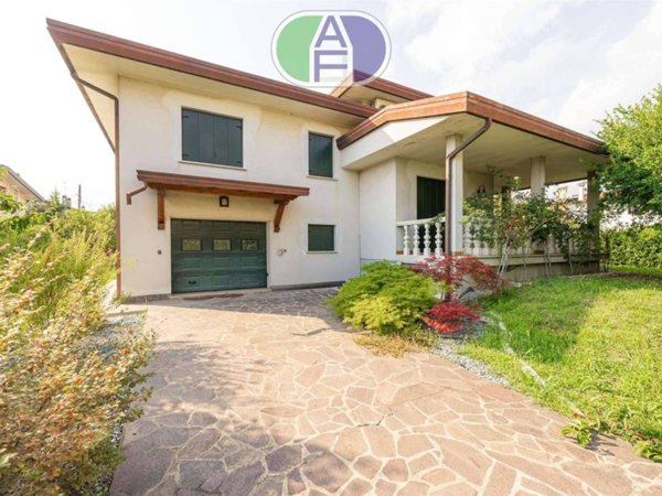 casa indipendente in vendita a Spinea