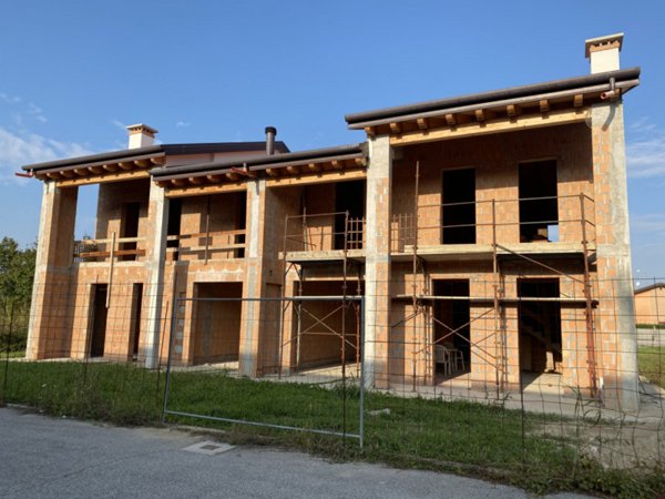 casa indipendente in vendita a Spinea