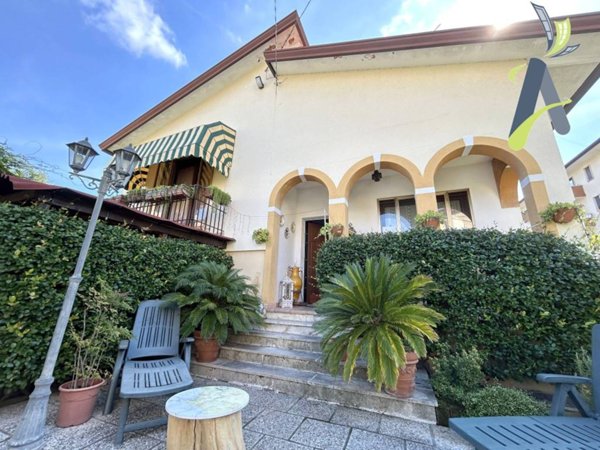 casa indipendente in vendita a Spinea