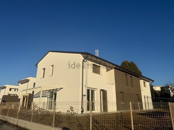 casa indipendente in vendita a Spinea