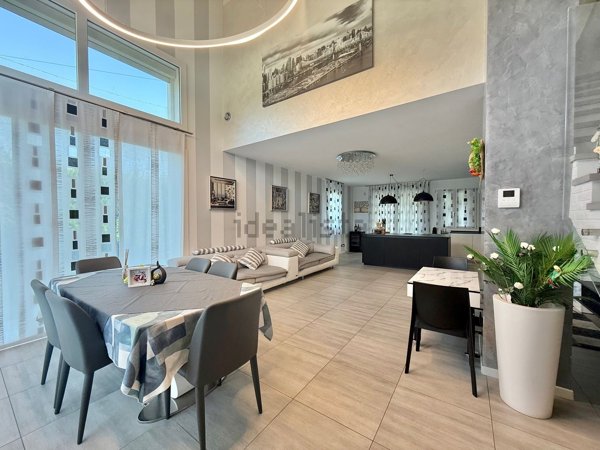 casa indipendente in vendita a Spinea